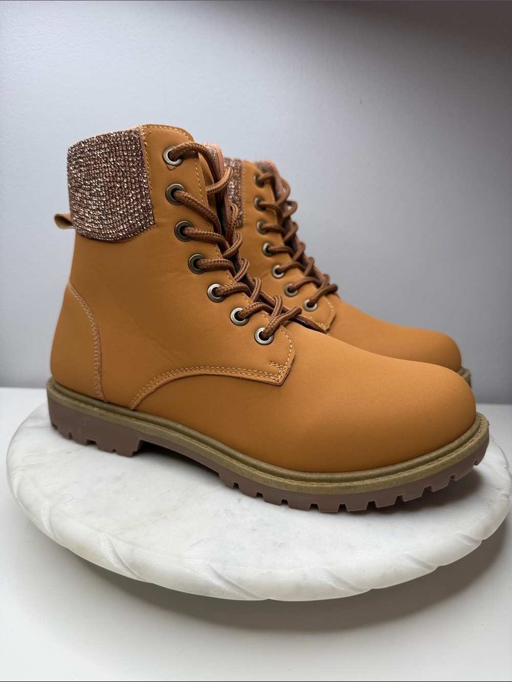 NWOT Charlotte Russe Tan Zip Up Boots with Rose Gold Rhinestones - Size 8